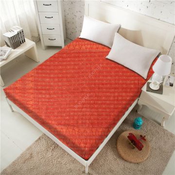 Pretty Red Ajarka Hand block print Cotton Kantha King Size Quilt (225 x 270 cm)